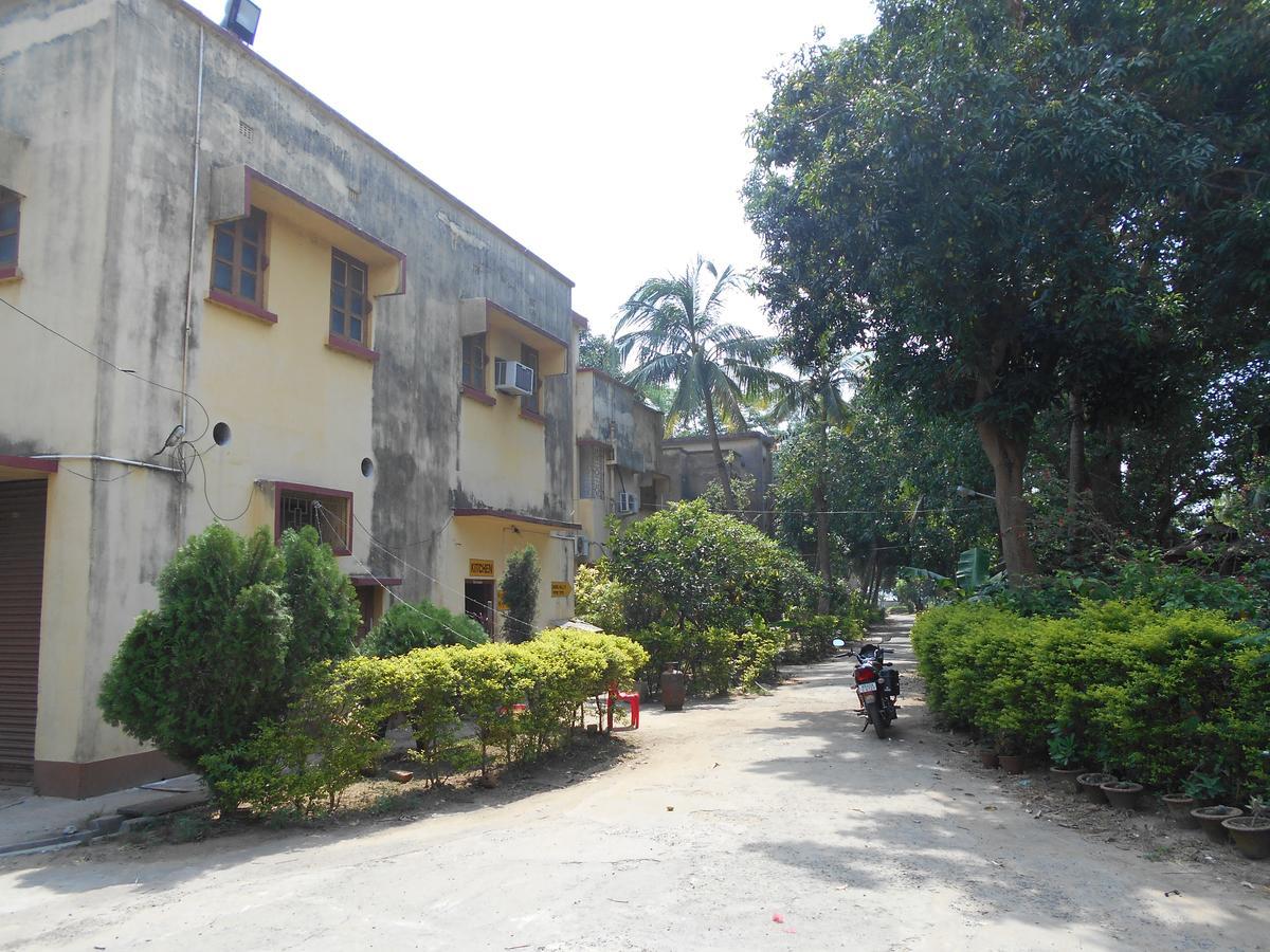 Jamunadighi Eco-Resort Budbud 外观 照片